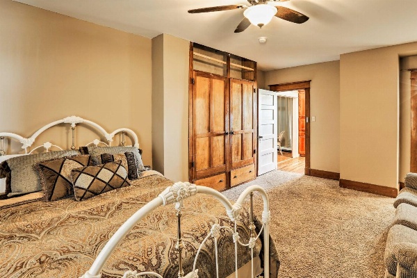 Lovell Home Drive to Bighorn Mtn, Yellowstone image 5